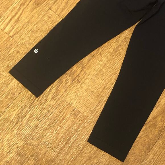 Lululemon Black Pink Stripe Polka Dot Wunder Under Crop Capri Leggings - Picture 10 of 13